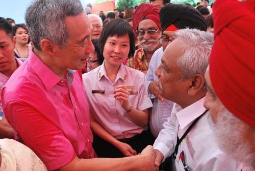 PM PAYS TRIBUTE TO PIONEER GENERATION OF SINGAPOREANS, NSMEN